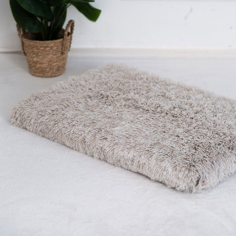 Warm and Fluffy Long-haired Velvet Dog Sleeping Bed