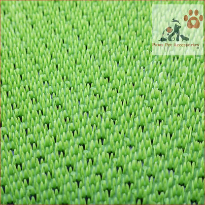 Bright green synthetic grass on a Pet Dog Potty Tray for easy potty tray training